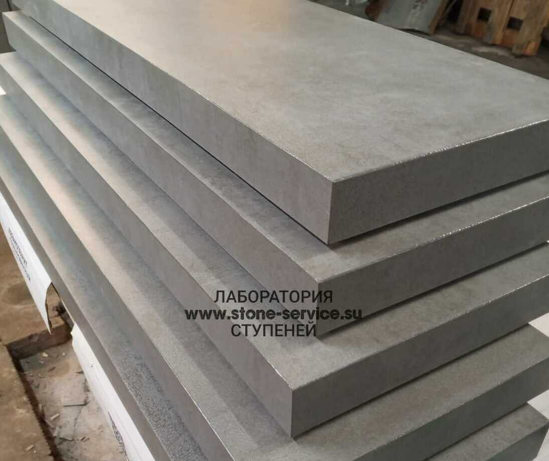 ступени с капиносом и подоконники из керамогранита