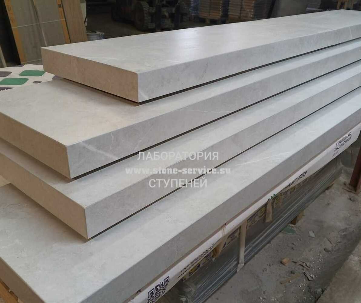 ступени с капиносом и подоконники из керамогранита